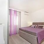 Apartament Mira