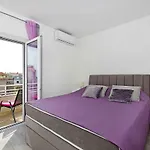 Mira Apartament Makarska