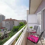Mira Apartament