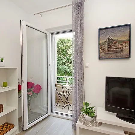 Mira Apartmán Makarská