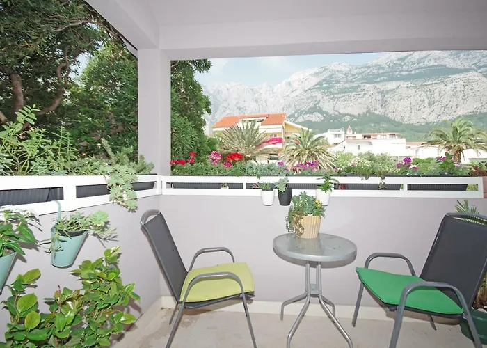 Apartment Mira Makarska